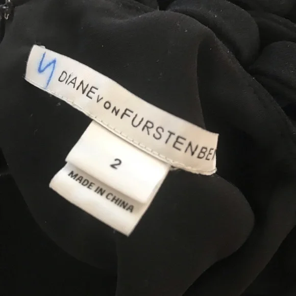 SOLD black crepe dress ornate collar by Diane Von Furstenburg sz XS 2 - Picture 3 of 14